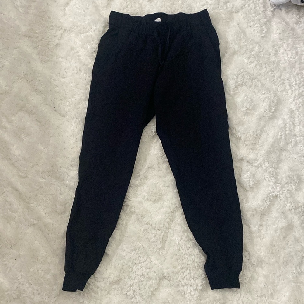 Black Lululemon Joggers size 6